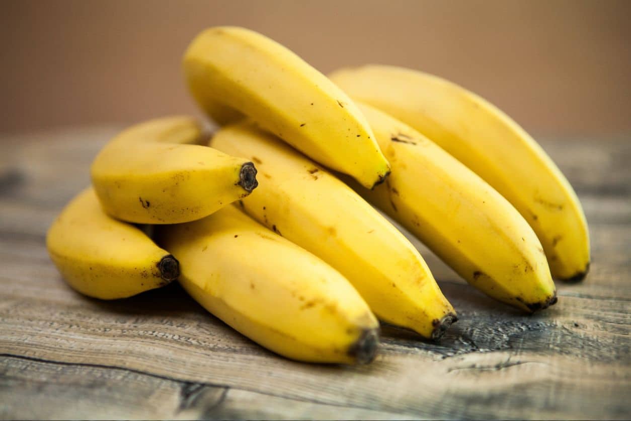 jak przyspieszyć dojrzewanie bananów?